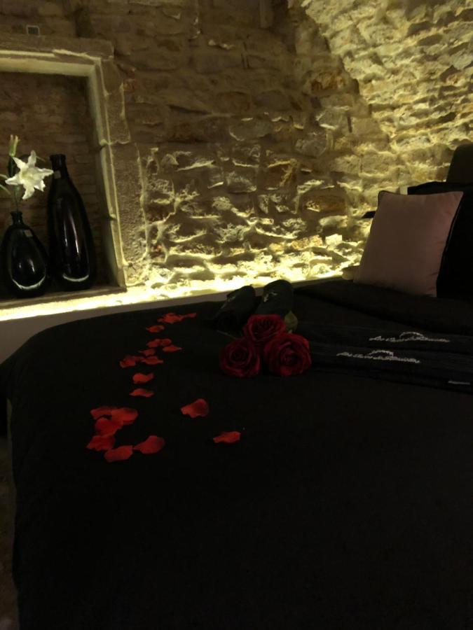Jaccuzi & Spa Des Caves Stanislas Nancy Buitenkant foto